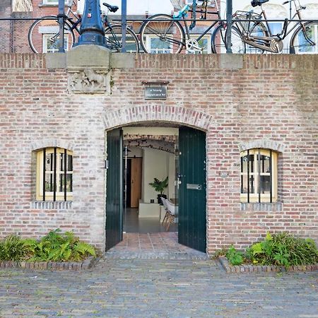 De Verrassing aan de Werf Utrecht Buitenkant foto